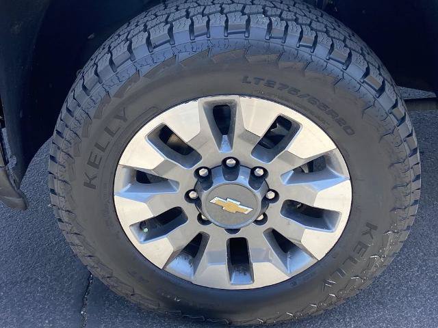Used 2025 Chevrolet Silverado 2500 Custom w/ Custom Convenience Package AWD/4WD image 27