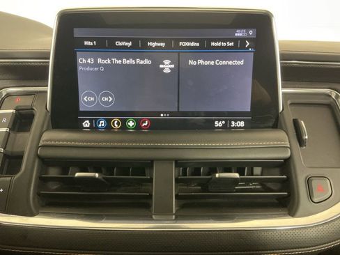 Used 2021 GMC Yukon AT4 w/ Technology Package image 12