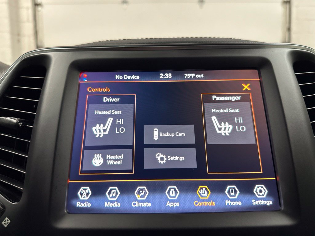 Used 2022 Jeep Cherokee Latitude AWD/4WD image 31
