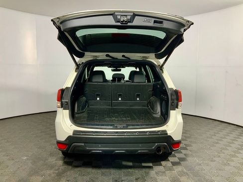 Used 2022 Subaru Forester Wilderness w/ Wilderness Package image 16