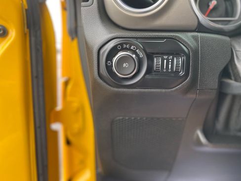 Used 2018 Jeep Wrangler Unlimited Rubicon w/ Steel Bumper Group AWD/4WD image 29