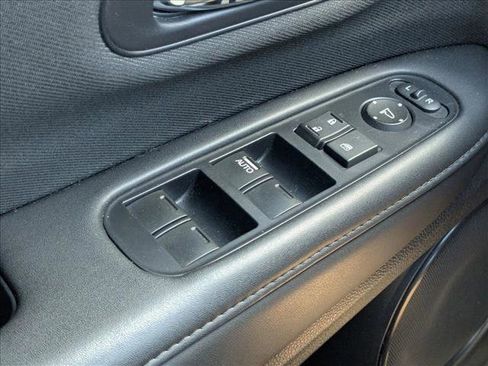 Used 2019 Honda HR-V Sport image 12