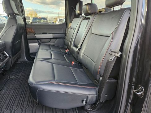 Used 2023 Ford F150 Lariat w/ Trailer Tow Package image 31