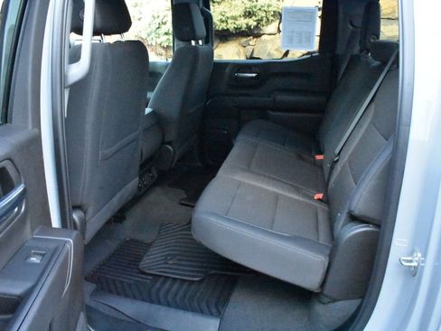 Certified 2024 Chevrolet Silverado 1500 Custom Trail Boss w/ LPO, Dark Essentials Package image 31