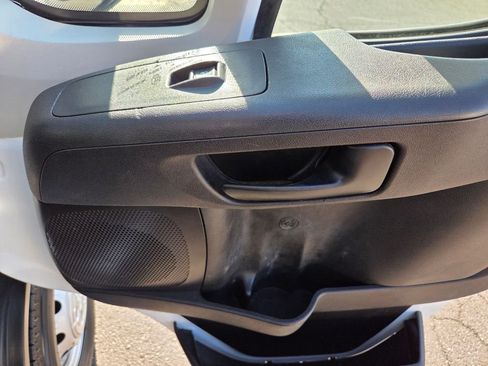 Used 2022 RAM ProMaster 2500 FWD image 23