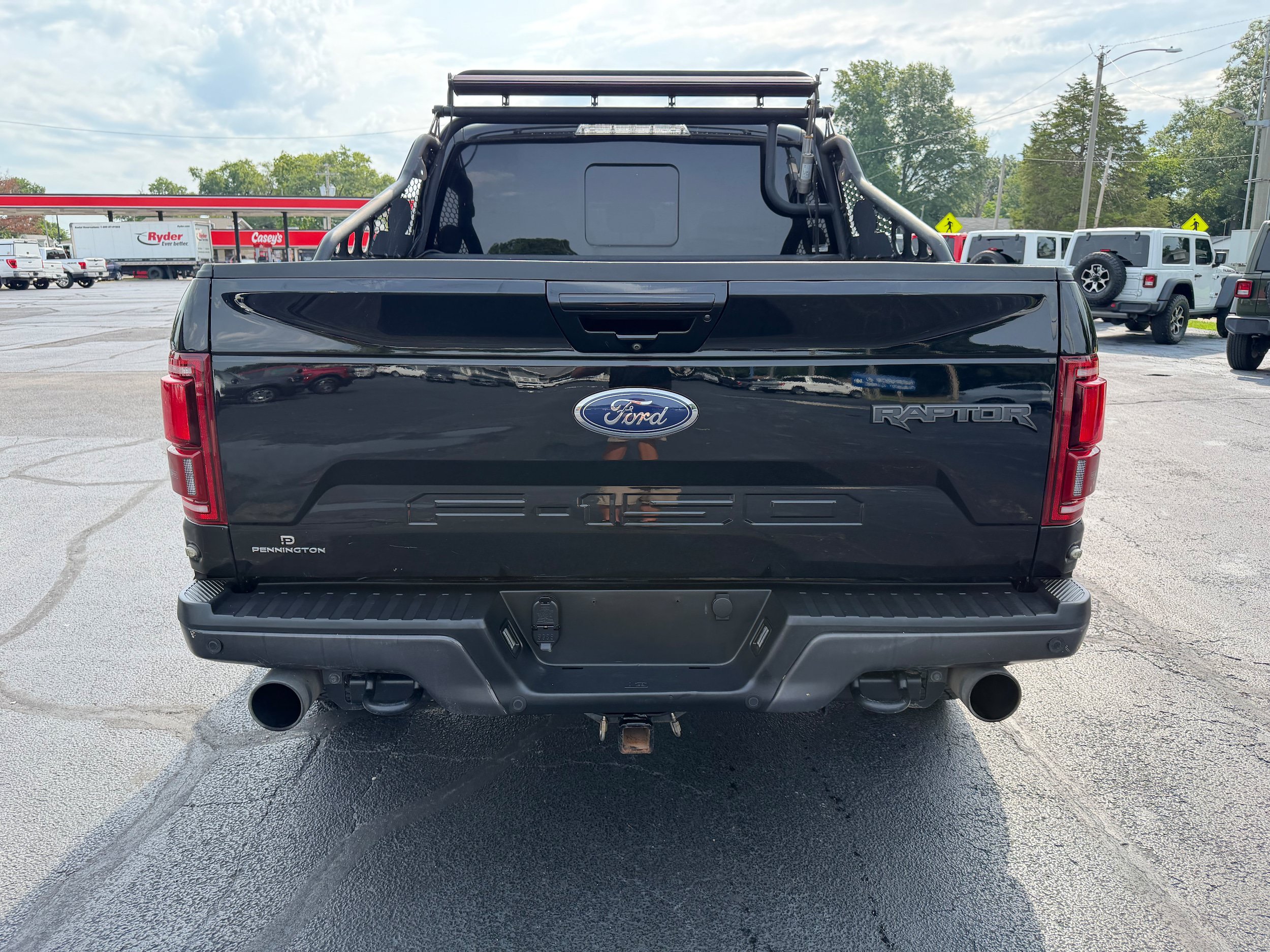 Used 2020 Ford F150 Raptor w/ Equipment Group 802A Luxury AWD/4WD image 6