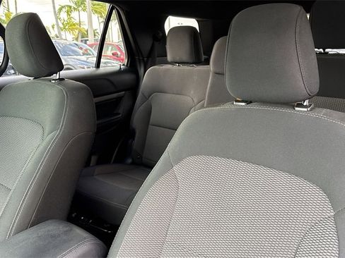 Used 2019 Ford Explorer XLT w/ Equipment Group 201A image 42