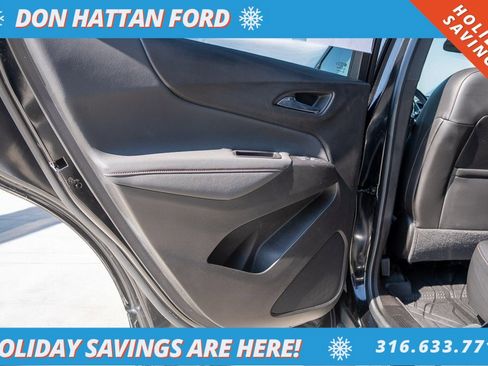 Used 2022 Chevrolet Equinox RS w/ LPO, Floor Liner Package image 18