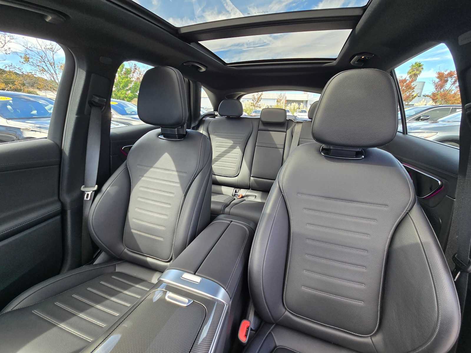 Used 2026 Mercedes-Benz GLC 43 AMG 4MATIC image 21