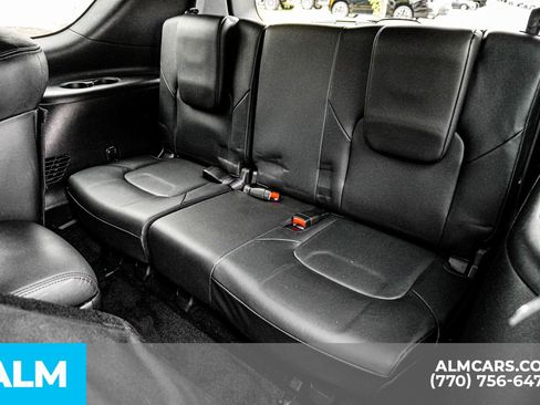 Used 2024 Nissan Armada SL w/ Midnight Edition Package image 24