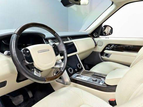 Used 2020 Land Rover Range Rover HSE AWD/4WD image 8