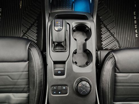 Used 2024 Ford Ranger Lariat image 40