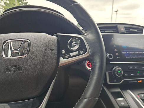 Used 2022 Honda CR-V Touring image 33