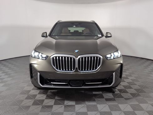 New 2026 BMW X5 sDrive40i image 5