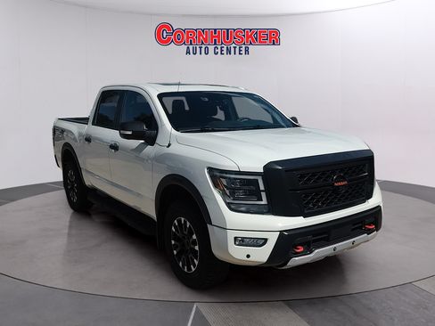 Used 2021 Nissan Titan PRO-4X w/ Pro-4x Convenience Package AWD/4WD image 1
