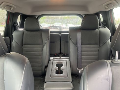 Used 2024 Mitsubishi Outlander AWD image 17