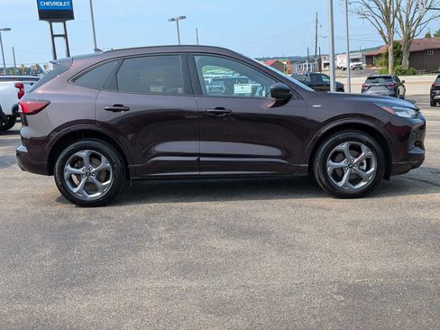 Used 2023 Ford Escape ST-Line w/ Tech Pack #1 AWD/4WD image 7