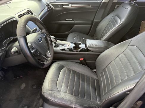 Used 2015 Ford Fusion SE w/ Equipment Group 202A FWD image 6