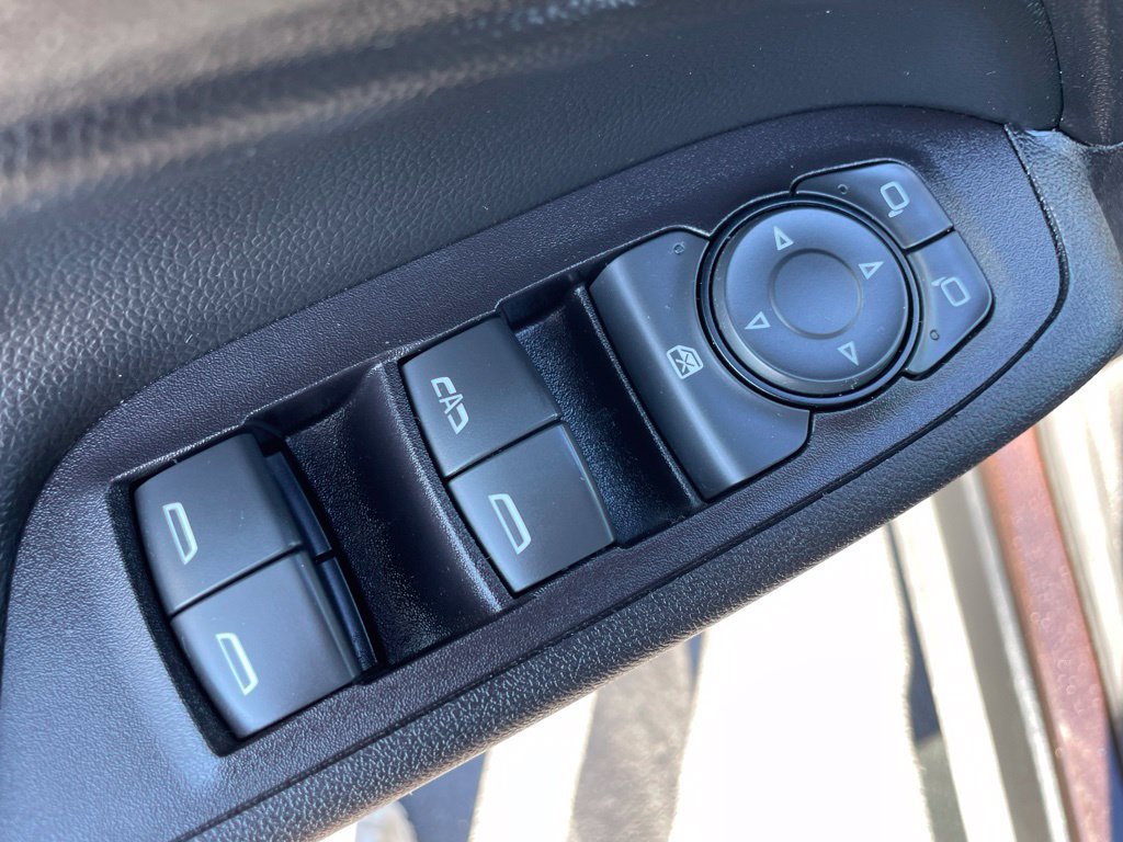 Used 2020 Chevrolet Equinox LT AWD/4WD image 18