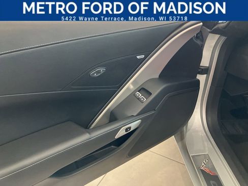 Used 2017 Chevrolet Corvette Stingray Convertible w/ Battery Protection Package image 13