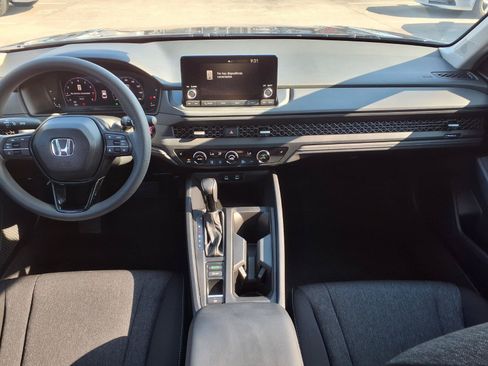 Certified 2024 Honda Accord EX image 4