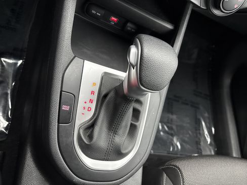 Used 2023 Kia Forte LXS w/ LXS Technology Package image 31