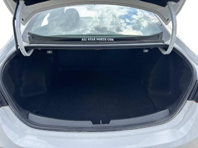 Used 2024 Chevrolet Malibu LT FWD image 11