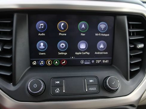 Used 2022 GMC Acadia Denali w/ Denali Technology Package FWD image 20