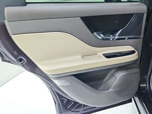 Used 2023 Lincoln Corsair FWD image 22