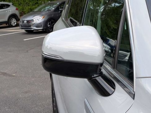 Used 2024 Kia Sorento S w/ Panoramic Sunroof Package FWD image 14
