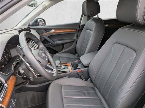 Used 2023 Audi Q5 2.0T Premium Plus w/ Premium Plus Package image 11