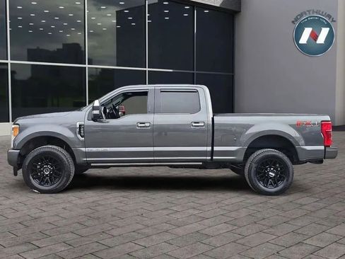 Used 2019 Ford F250 Platinum w/ Platinum Ultimate Package image 2