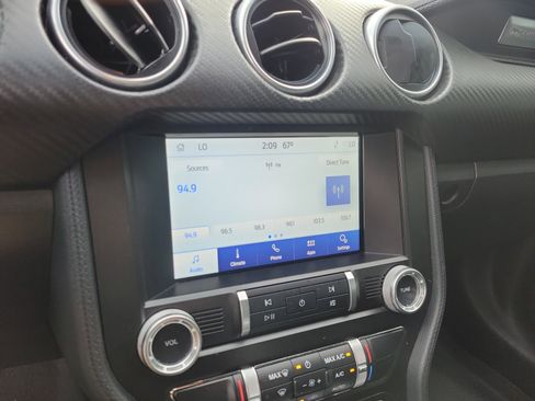 Certified 2021 Ford Mustang Coupe w/ Equipment Group 101A image 18