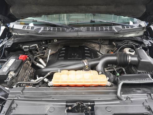 Used 2016 Ford F150 Platinum w/ Max Trailer Tow Package AWD/4WD image 29