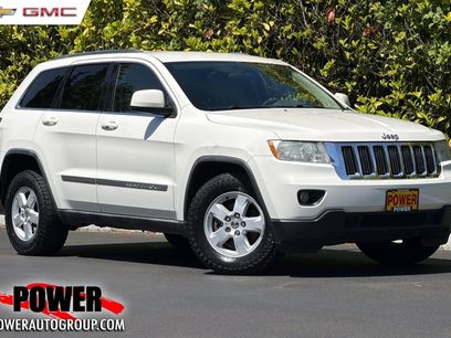 Used 2011 Jeep Grand Cherokee Laredo