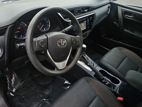 Used 2017 Toyota Corolla LE w/ Carpet Mat Package (TMS) image 16