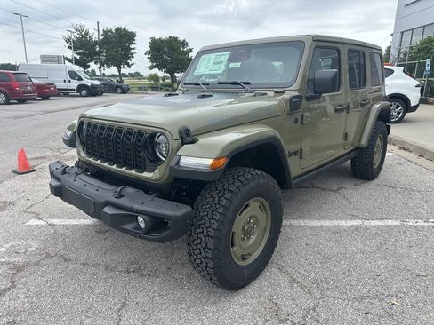 New 2025 Jeep Wrangler Willys 4xe image 11