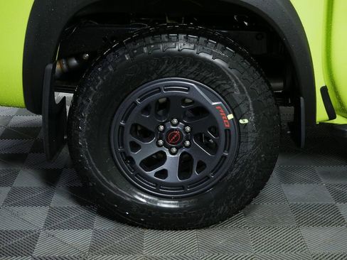 New 2026 Nissan Frontier PRO-4X w/ Pro Premium Package AWD/4WD image 12