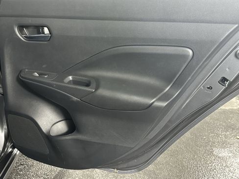 Used 2025 Nissan Versa SV w/ Trunk Package image 34