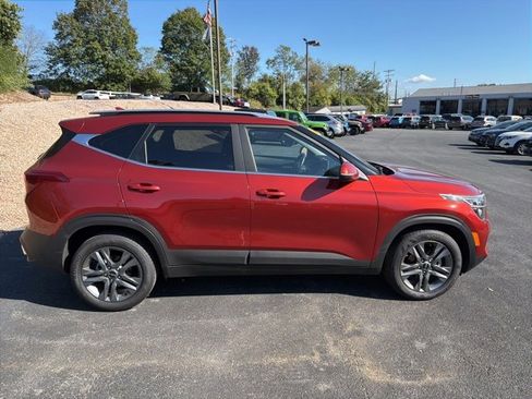 Used 2022 Kia Seltos S image 3