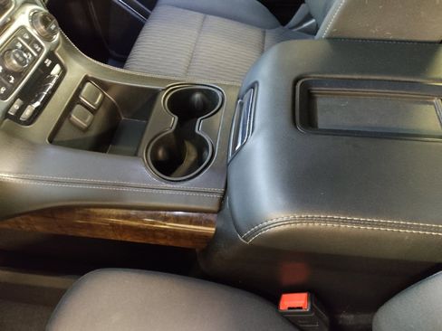 Used 2019 Chevrolet Tahoe LS image 26