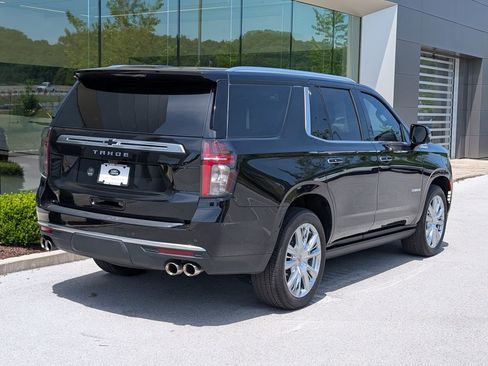Used 2024 Chevrolet Tahoe High Country AWD/4WD image 7