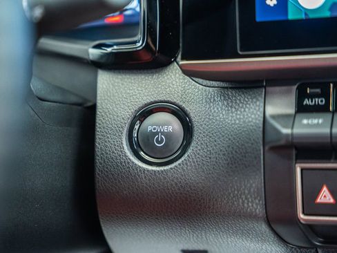 Used 2025 Toyota Camry XSE image 27