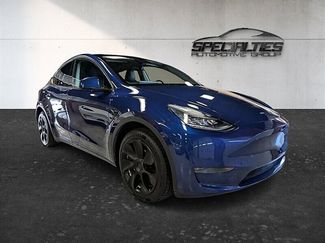 Used 2021 Tesla Model Y Long Range AWD/4WD video 1
