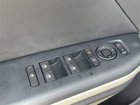 New 2025 Kia K4 GT-Line w/ GT-Line Premium Package image 23