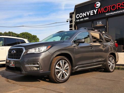 Used 2021 Subaru Ascent Limited w/ Technology Package AWD/4WD image 2
