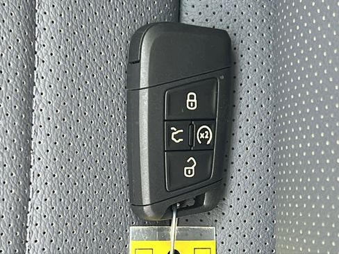 New 2026 Volkswagen Jetta SEL FWD image 29