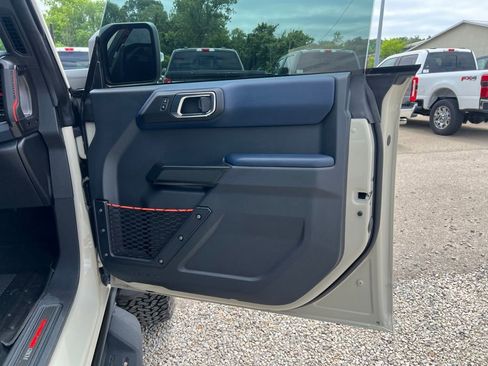 Used 2025 Ford Bronco Raptor AWD/4WD image 20