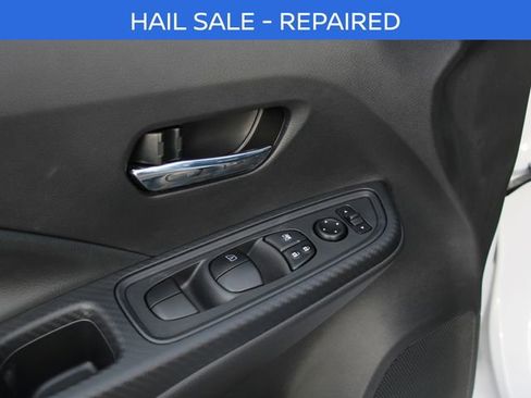 New 2025 Nissan Versa SV w/ Trunk Package FWD image 11