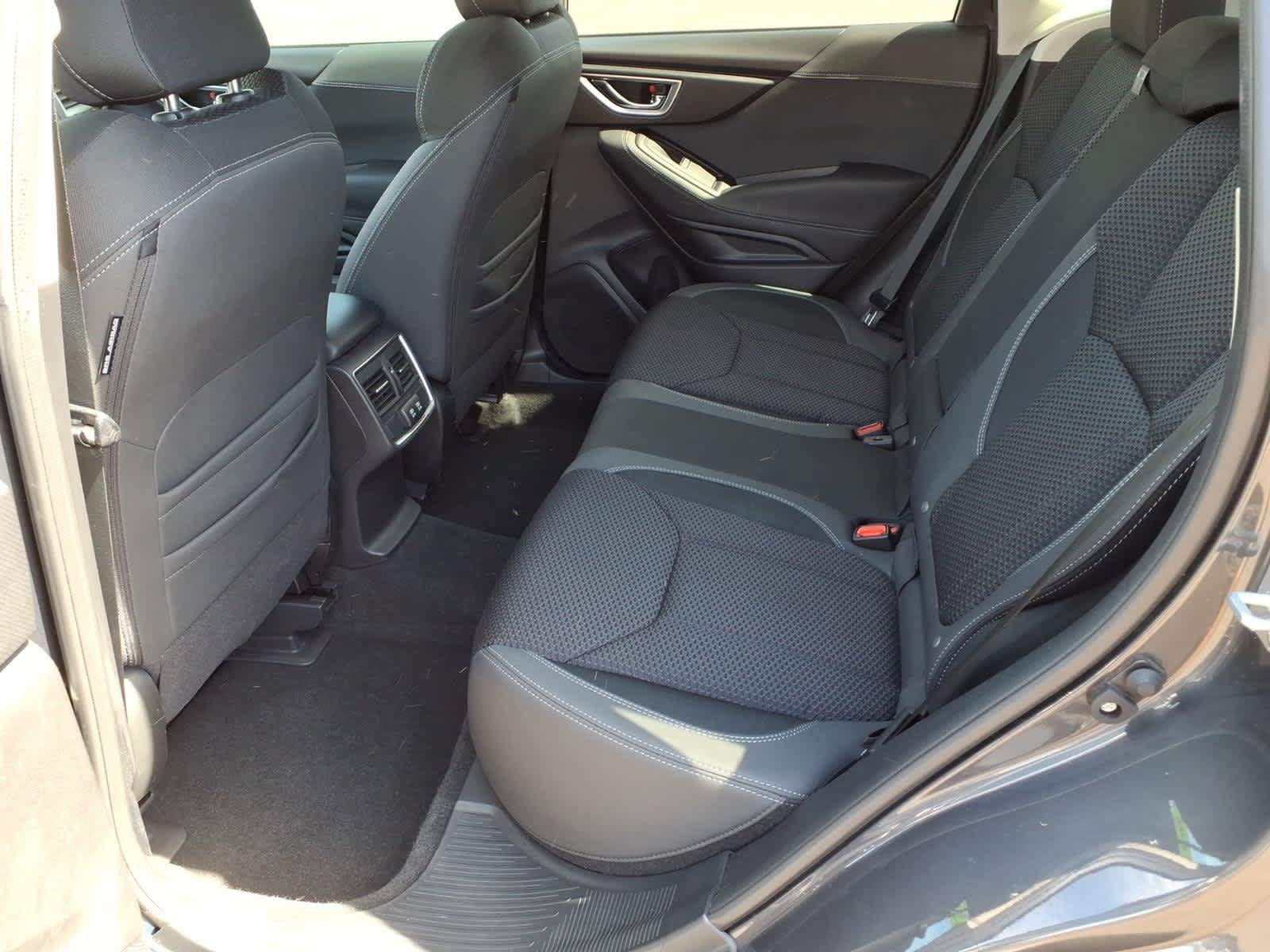Used 2024 Subaru Forester Premium AWD/4WD image 23